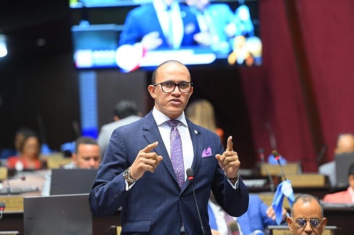 Frank Ramírez: un diputado de presencia constante y compromiso territorial en San Juan 1 FRANK R